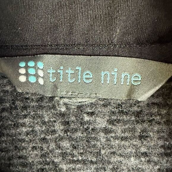 Title Nine Women Small Wool Blend Zip Front Swacket Sweater Jacket Black Pockets - Picture 4 of 7